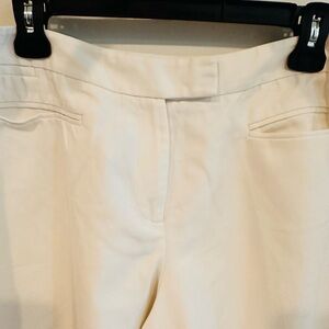 End of summer clear out 🔥Make an offer!! Chico's Classic White Shorts